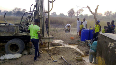 Drilling the water well